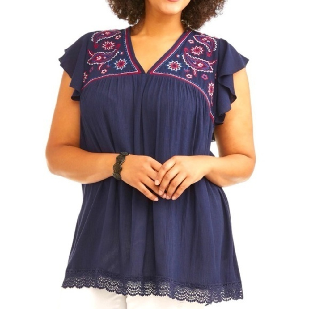 New with Tag Terra and Sky Flutter Sleeve Top